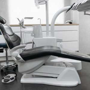 كرسي أسنان هيدروليكي متكامل
